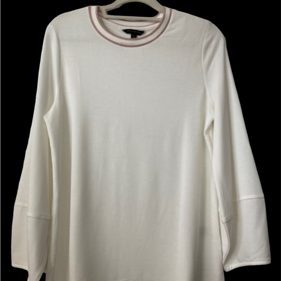 Banana Republic Ivory Long Sleeves Flare Top Sweater Medium - Picture 5 of 5